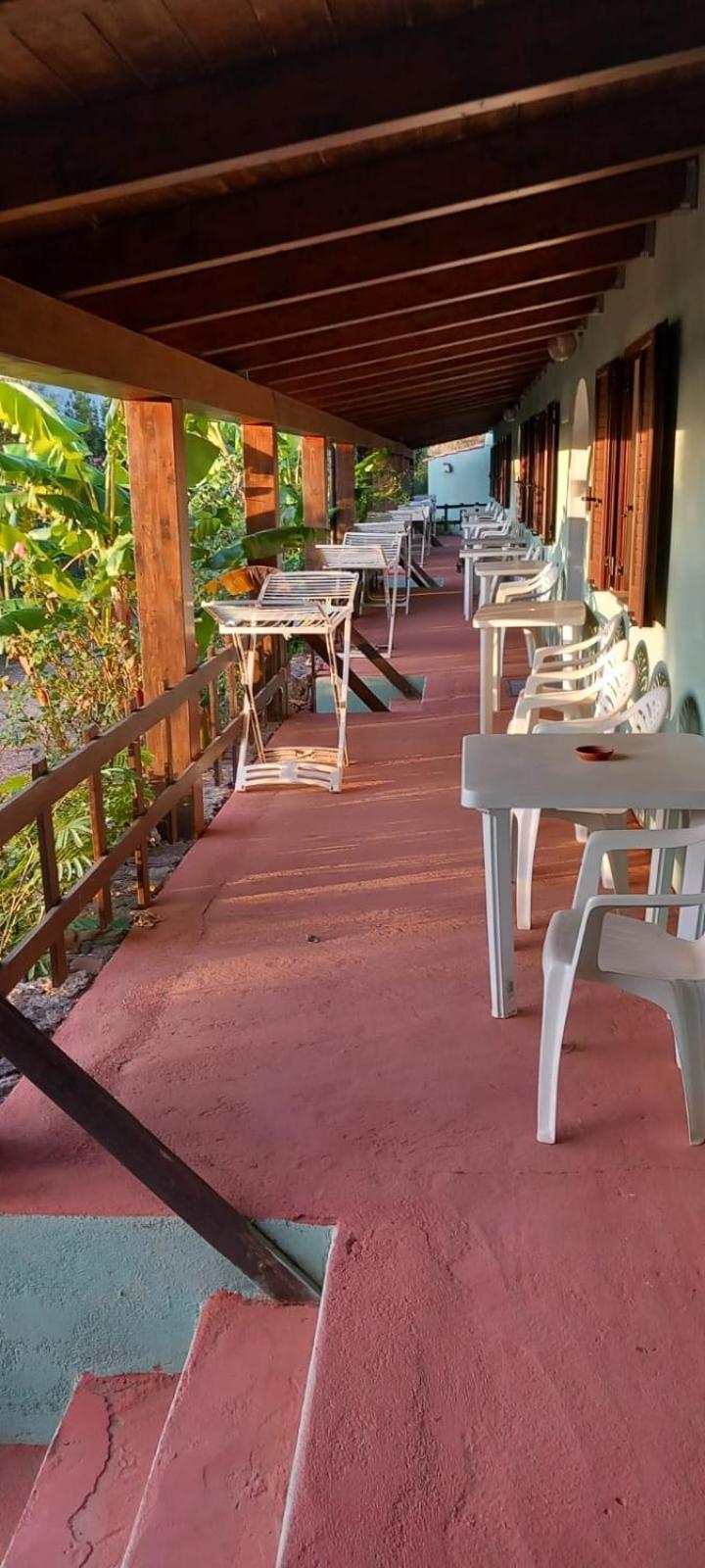 Agriturismo Su Tiresi Cala Gonone Exteriör bild