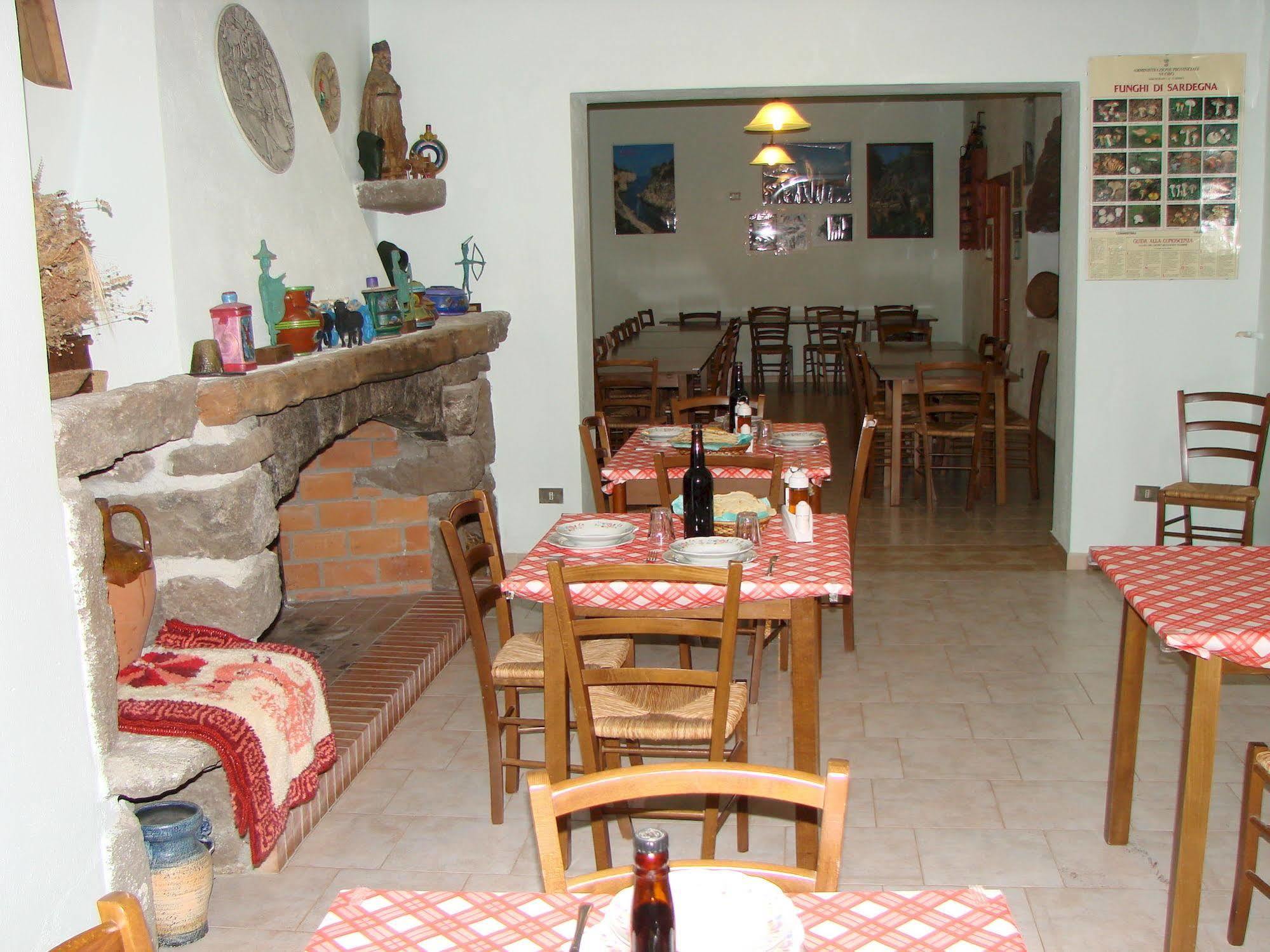 Agriturismo Su Tiresi Cala Gonone Exteriör bild